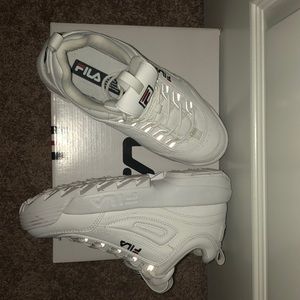 fila disruptor 2’s